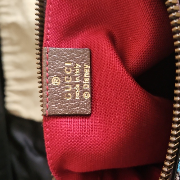 Gucci Blue and Brown Crossbody Bag with Playful Cartoon Accents - Picture 3 of 4